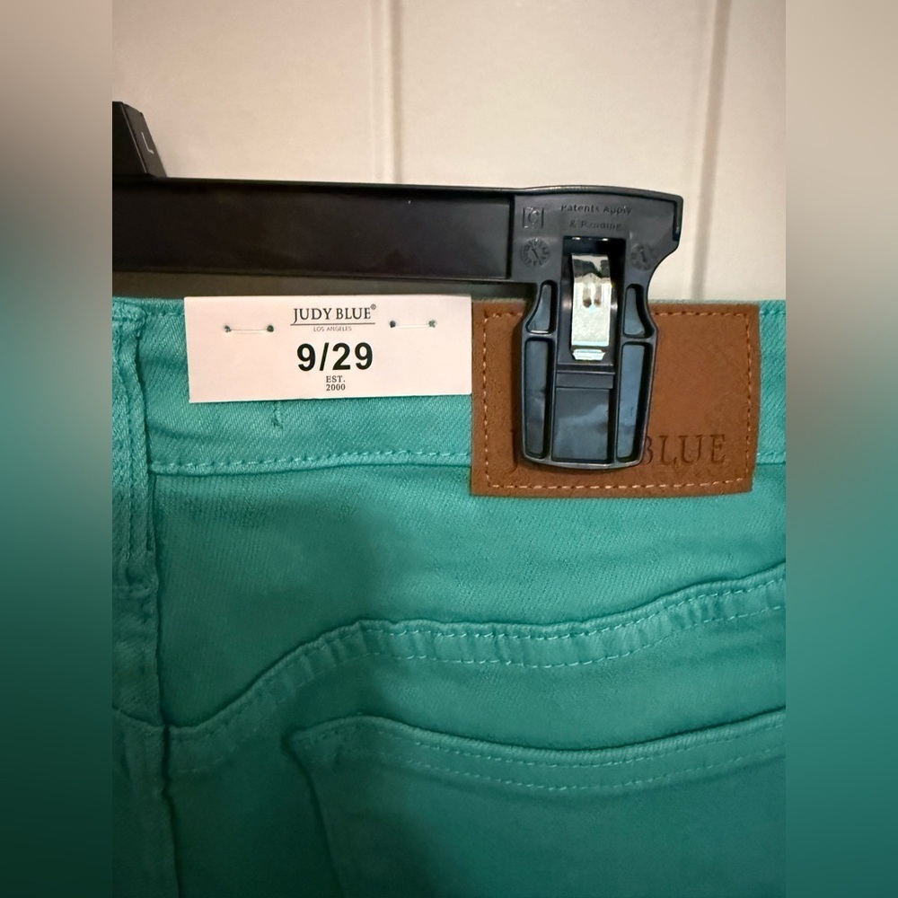 Judy Blue Aquamarine Ankle Cropped Jeans Stretch Denim Size 9 - Picture 4 of 6